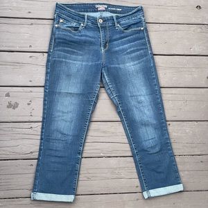 LEVI’S Modern Crop Capris